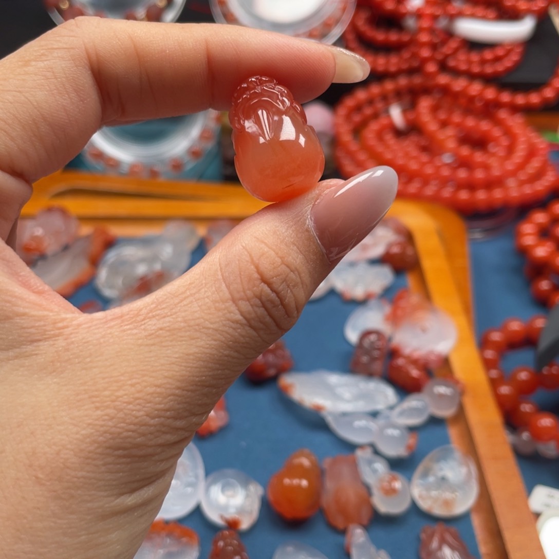 手链未镶嵌南红玛瑙