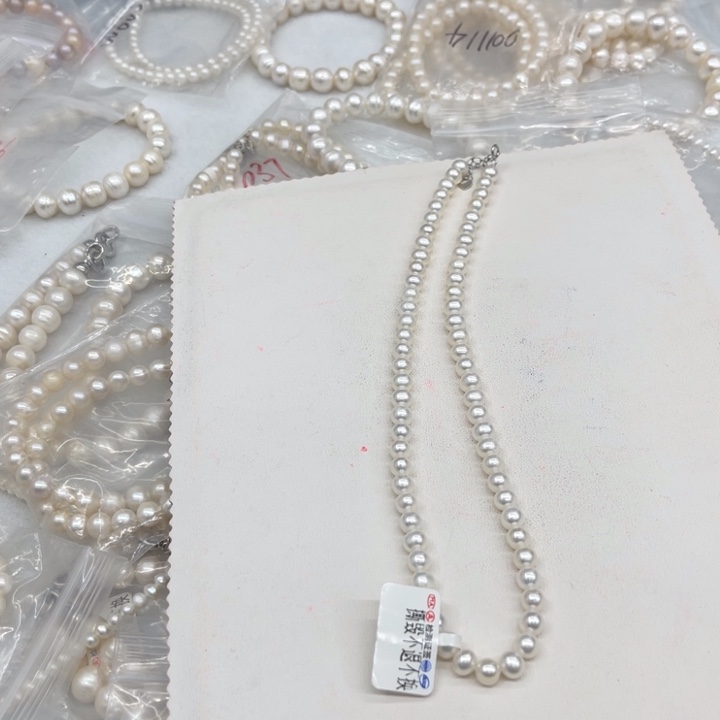 未镶嵌淡水珍珠颈饰068
