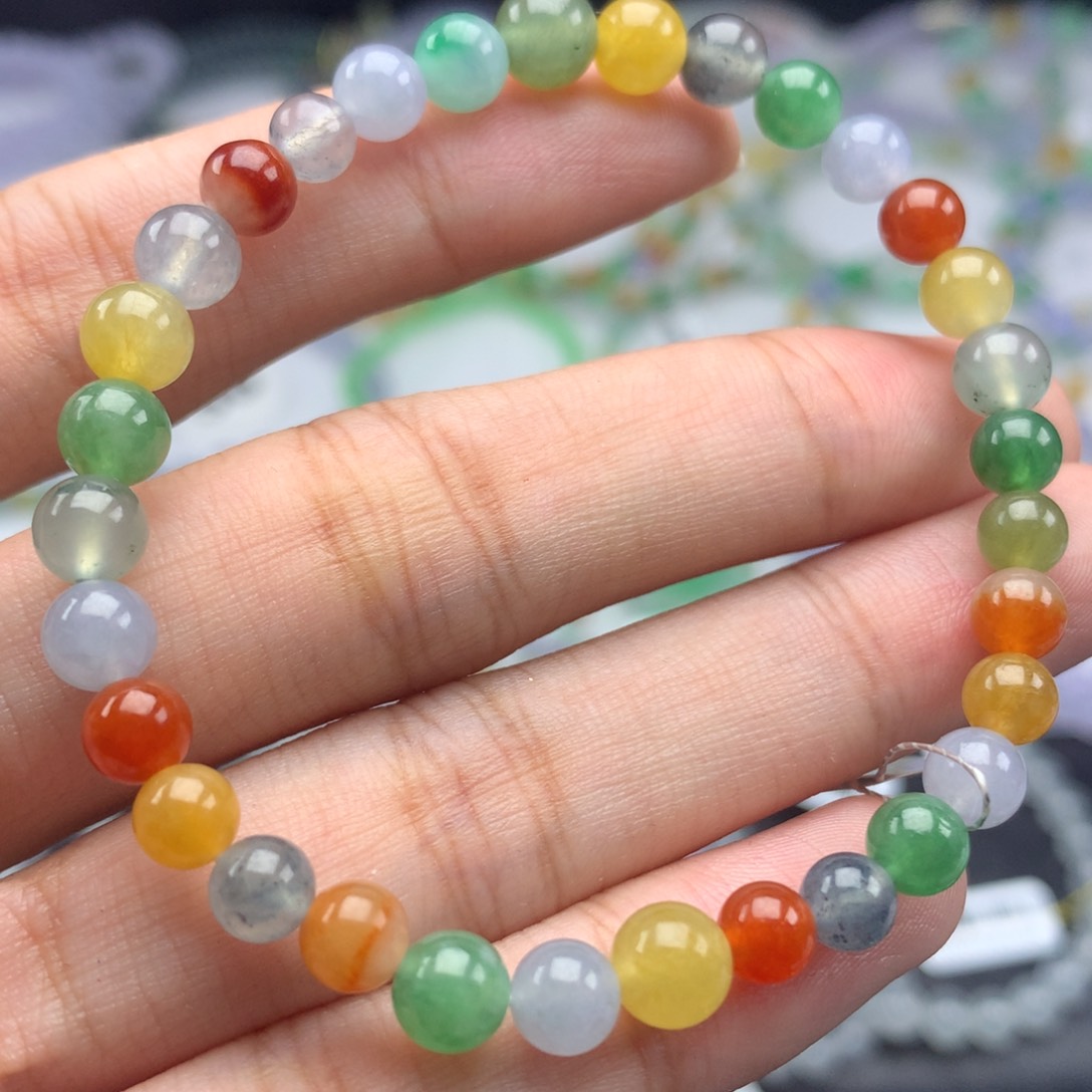 未镶嵌翡翠手链卡