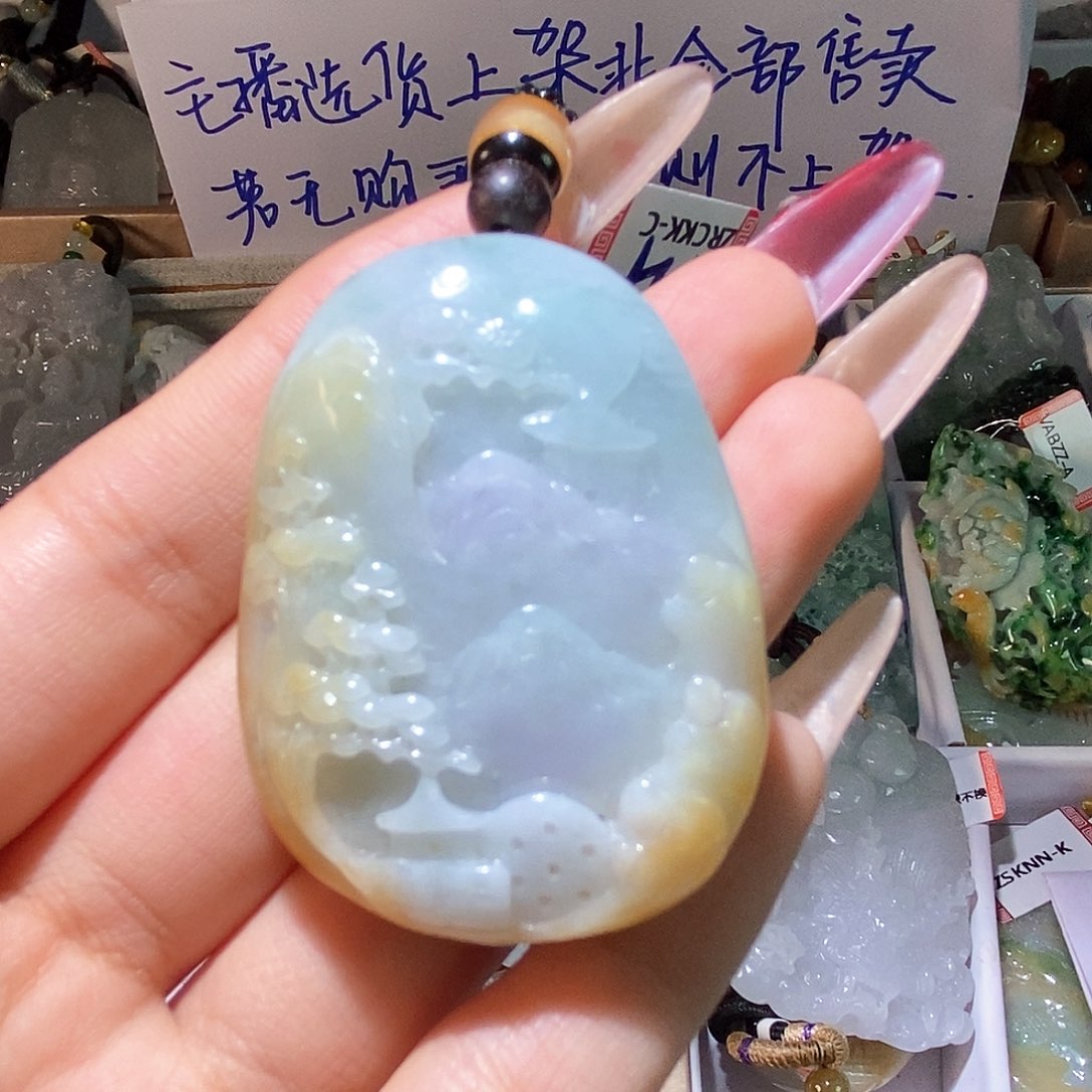 翡翠颈饰未镶嵌天然