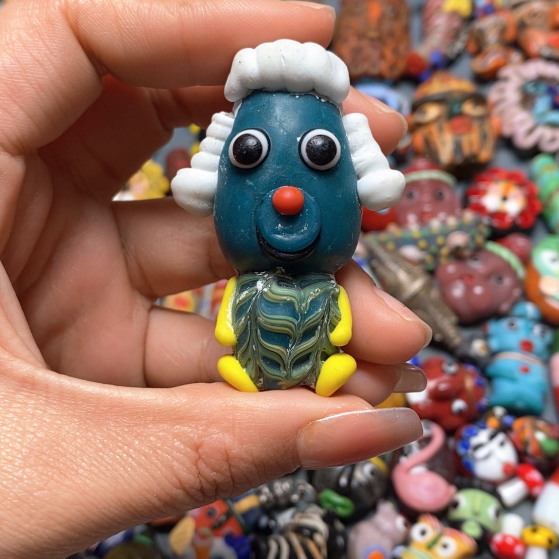 琉璃颈饰印度尼西亚羊