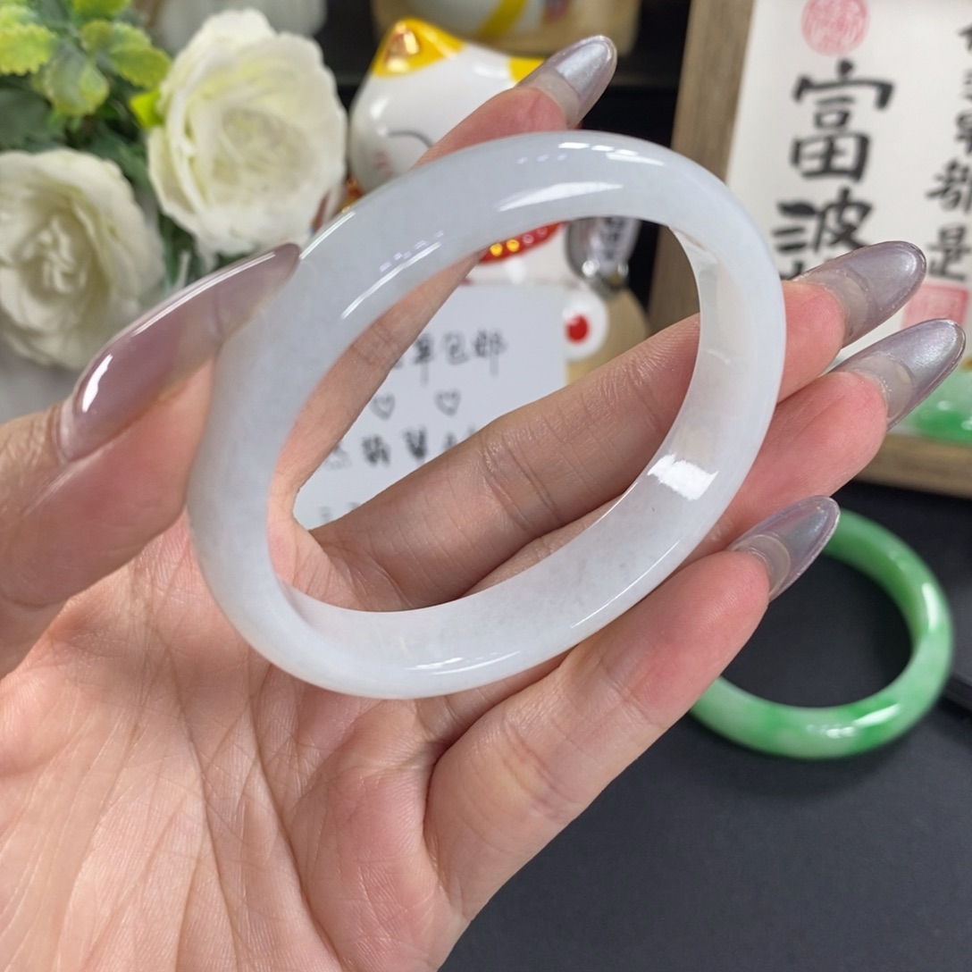 翡翠手镯未镶嵌天然翡翠手镯贵妃55