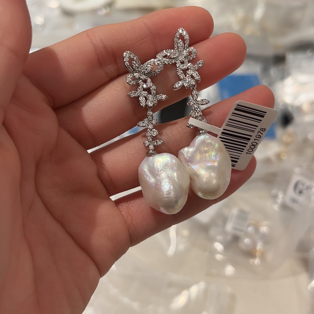 淡水珍珠耳饰合金