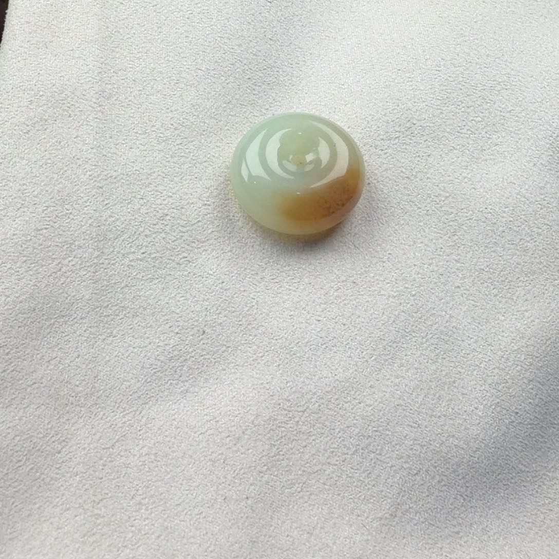 捣****岫岩老玉（透闪石质玉）未镶嵌颈饰