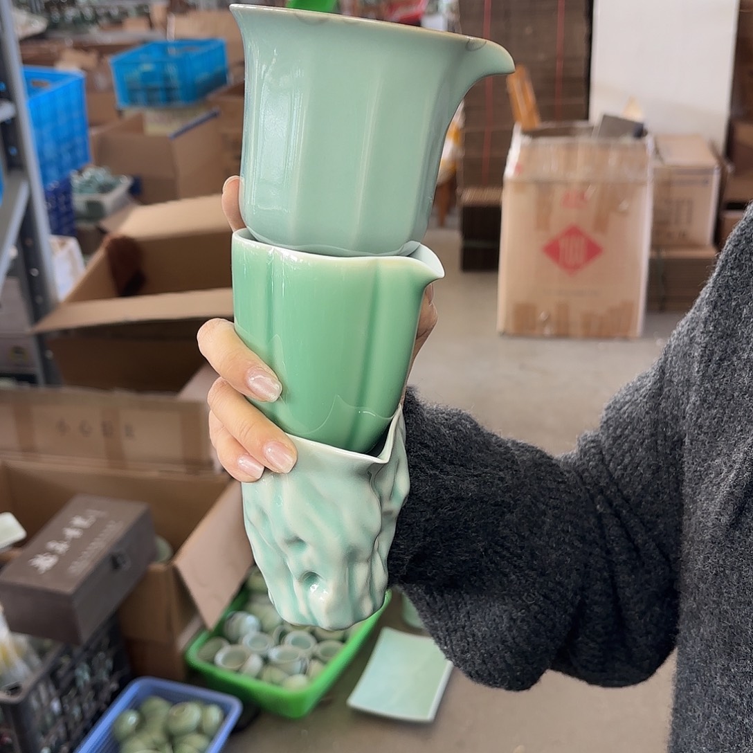 龙泉云间青瓷小米茶器