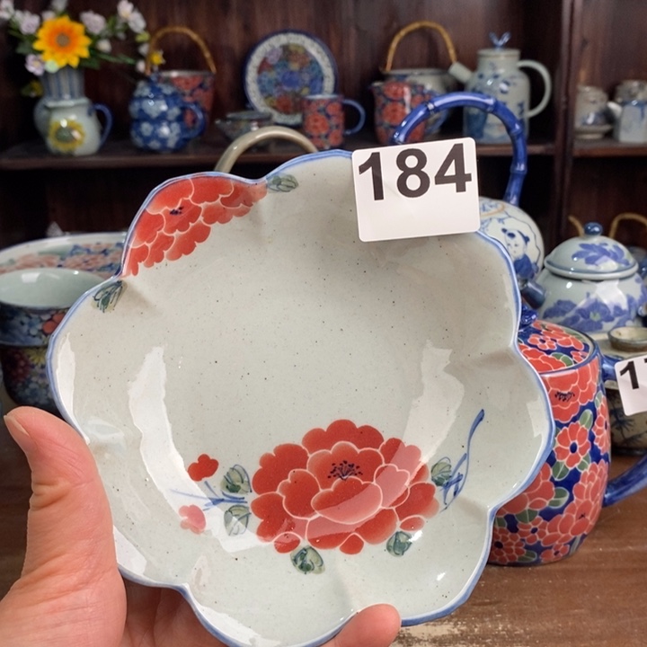 摆件hhyuuuuiujjjjujj