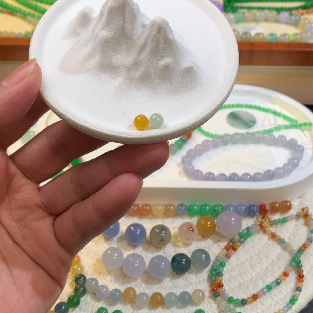 翡翠散珠开播福利