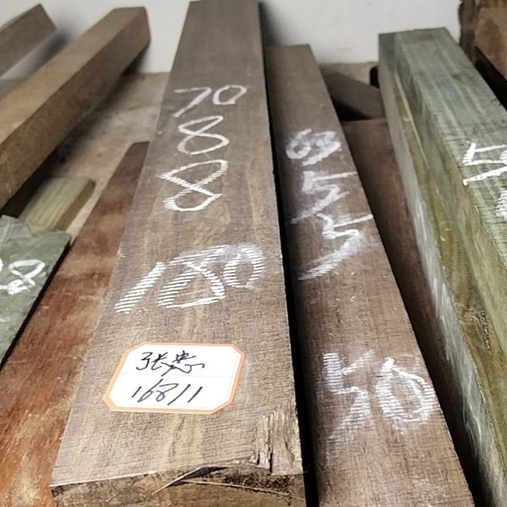 樟科（黄金檀）张*