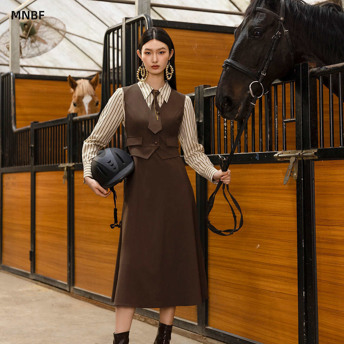 秋季轻熟风假两件连衣裙收腰显瘦MFAL135090