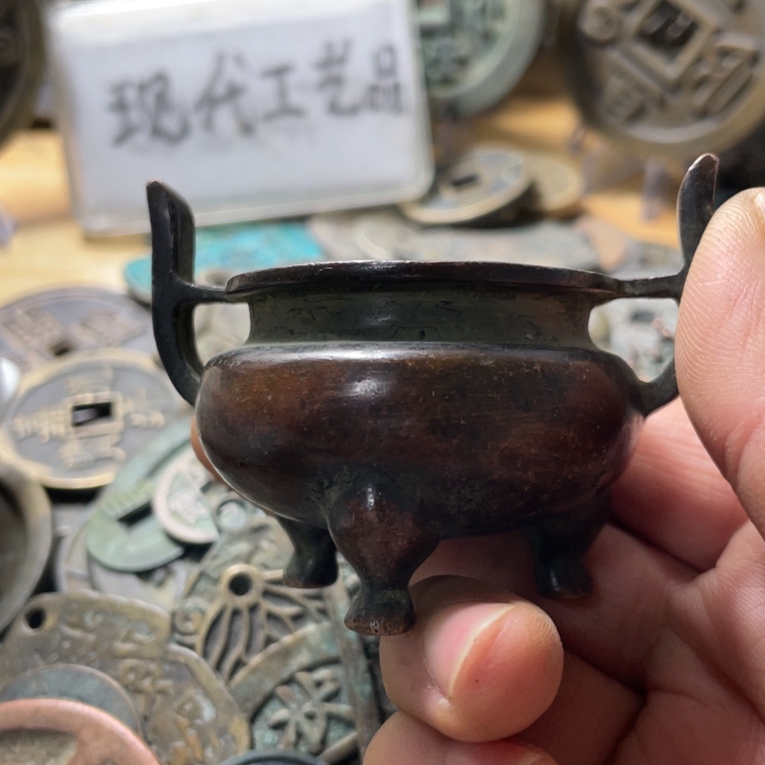 铜现代工艺品学习币