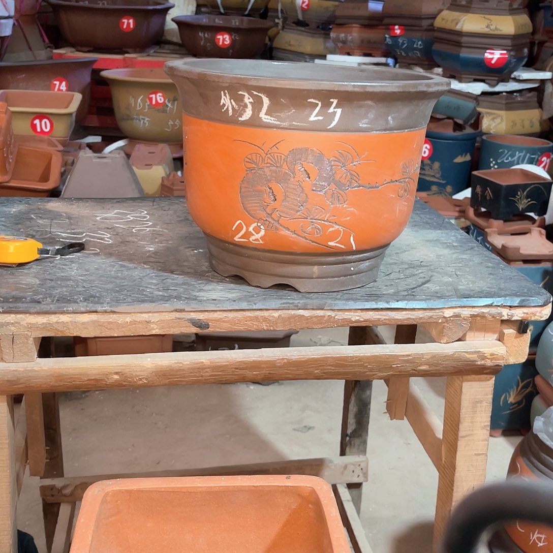 紫砂花盆大金钟盆一个