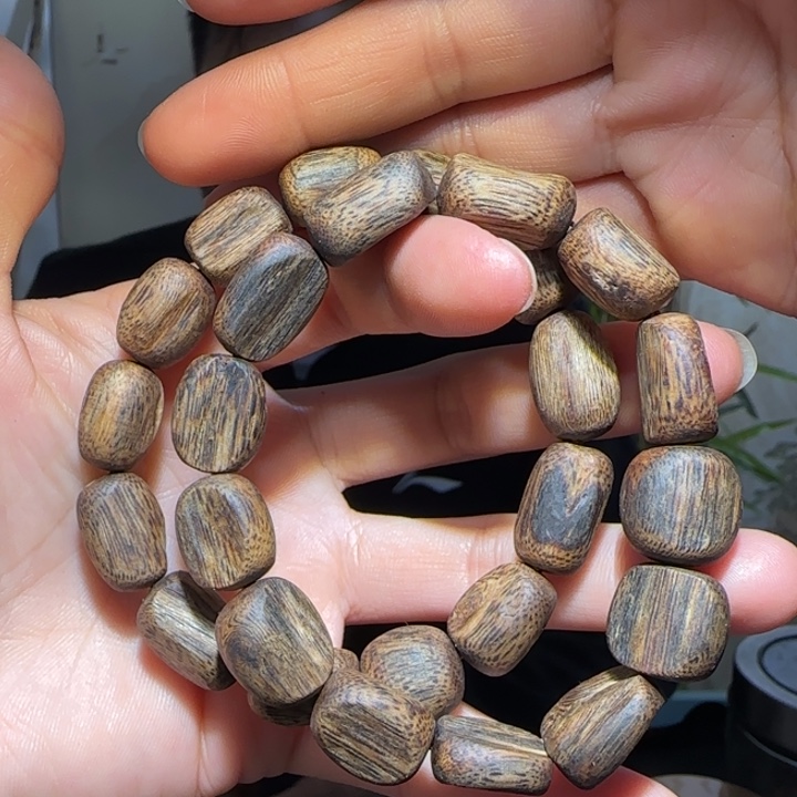 沉香手串张勺子手串11克多样性发其一