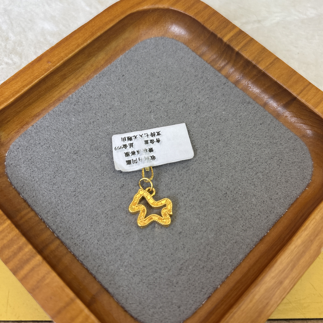 B01028碎碎冰马提溜足金999 黄金配件吊坠