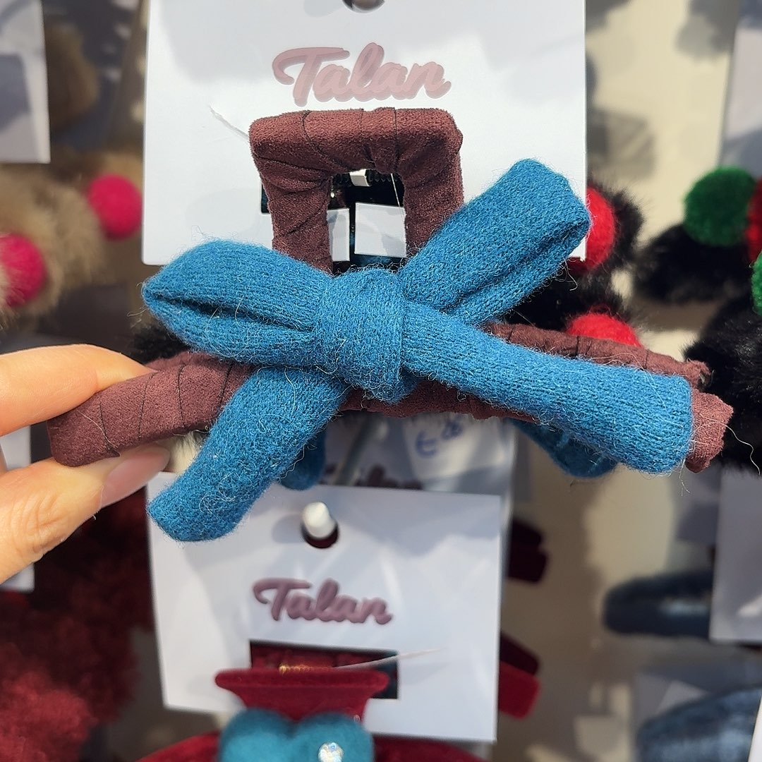 布艺铁合金咖色大抓蓝蝴蝶结50