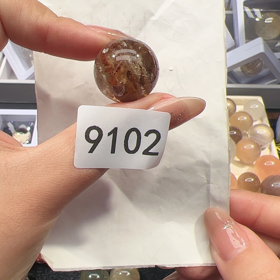 不***7水晶未镶嵌大型摆件（非配饰）