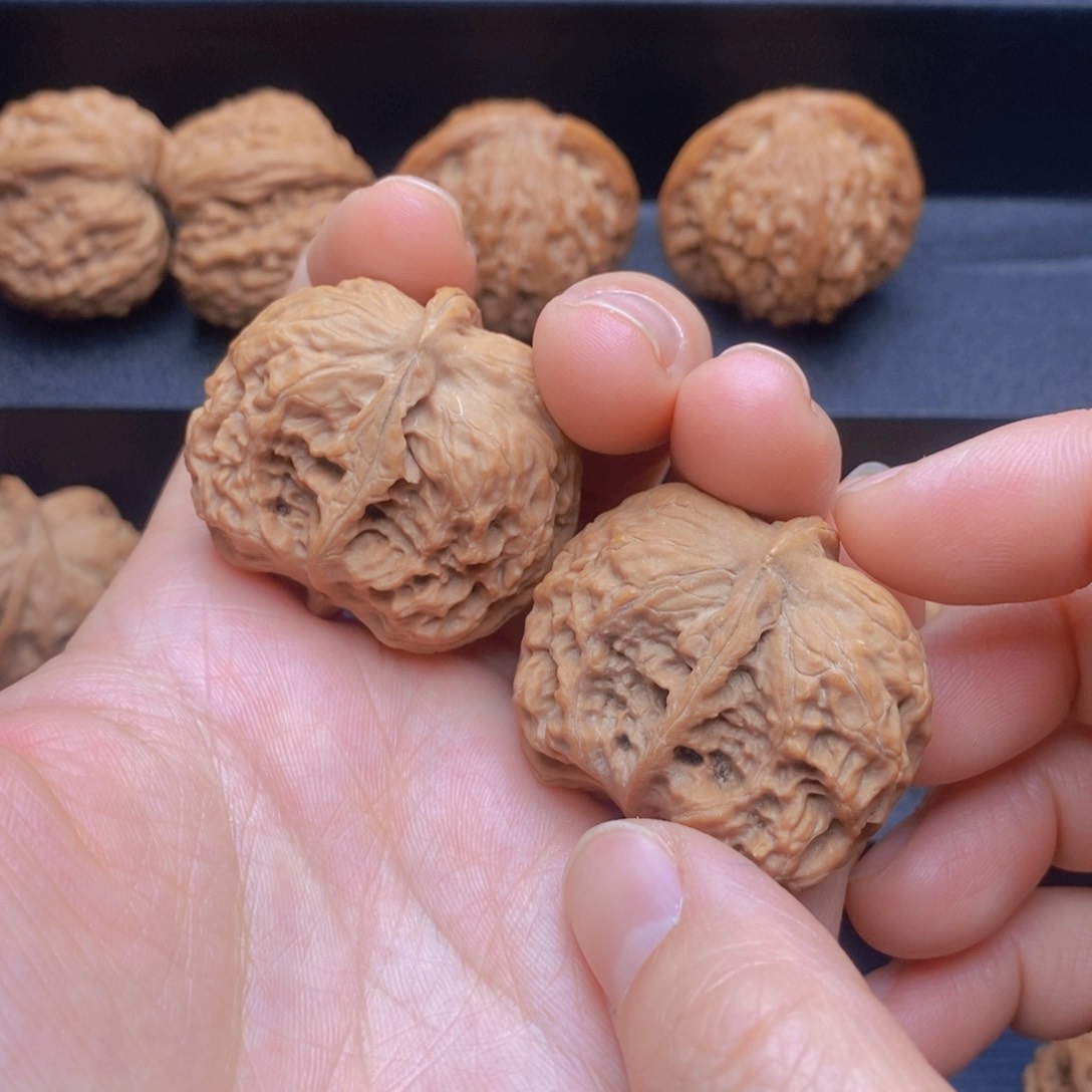 把件文玩核桃野狼半壁