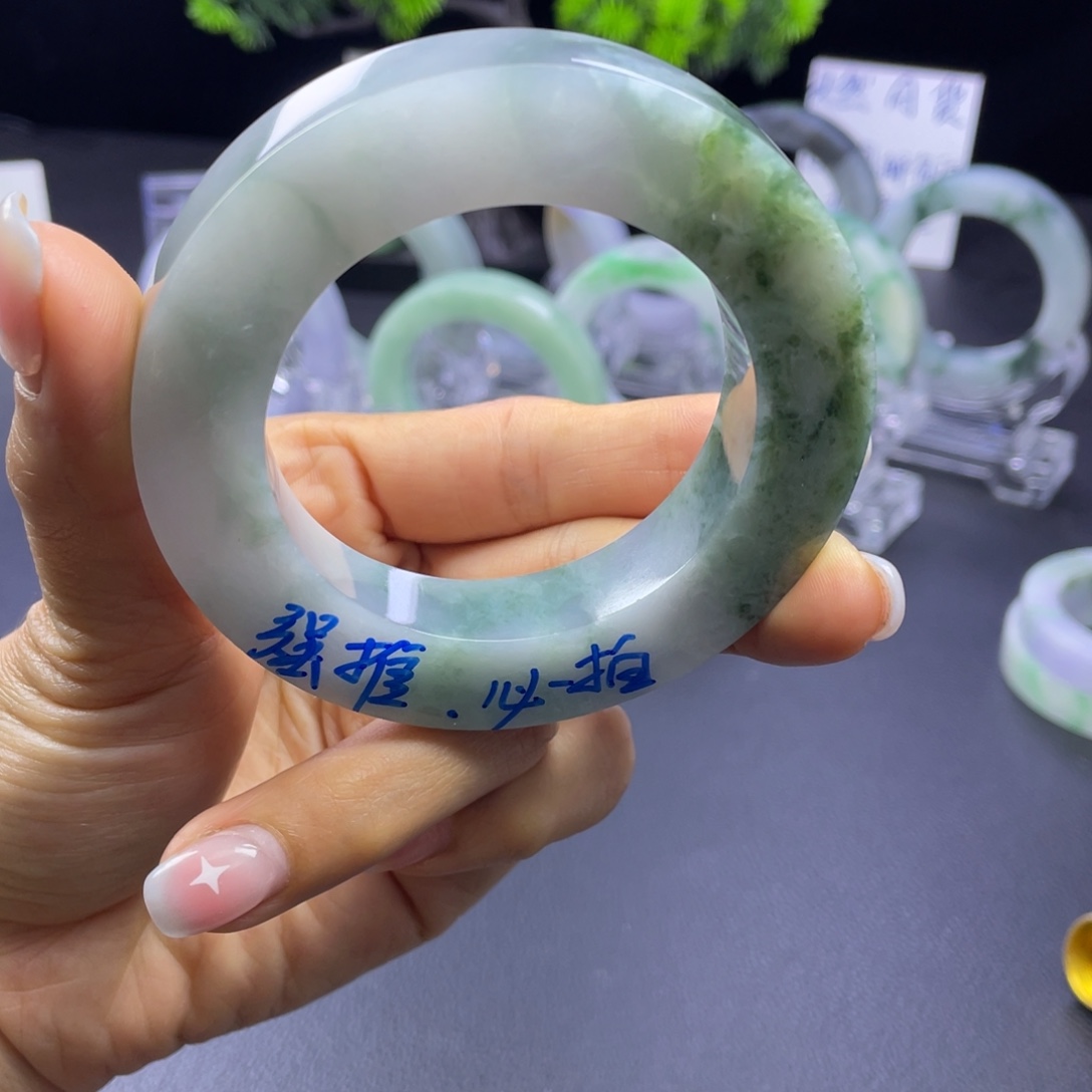 定制翡翠未镶嵌正