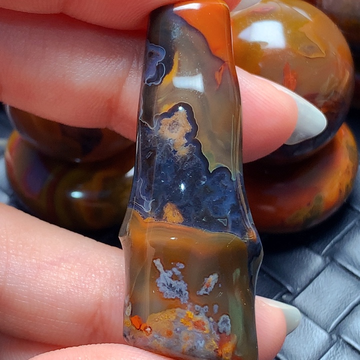 玛瑙/玉髓颈饰未镶嵌上***。