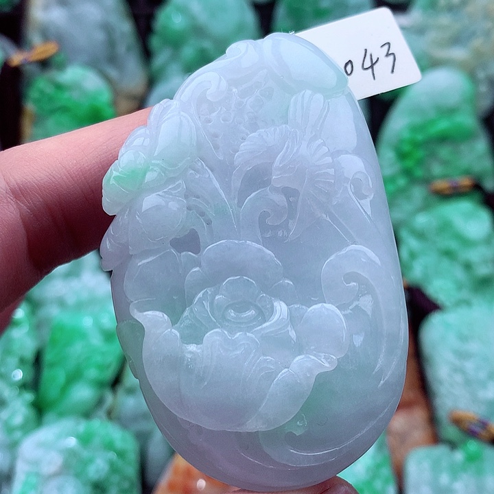 翡翠吊坠(不含链)未镶嵌