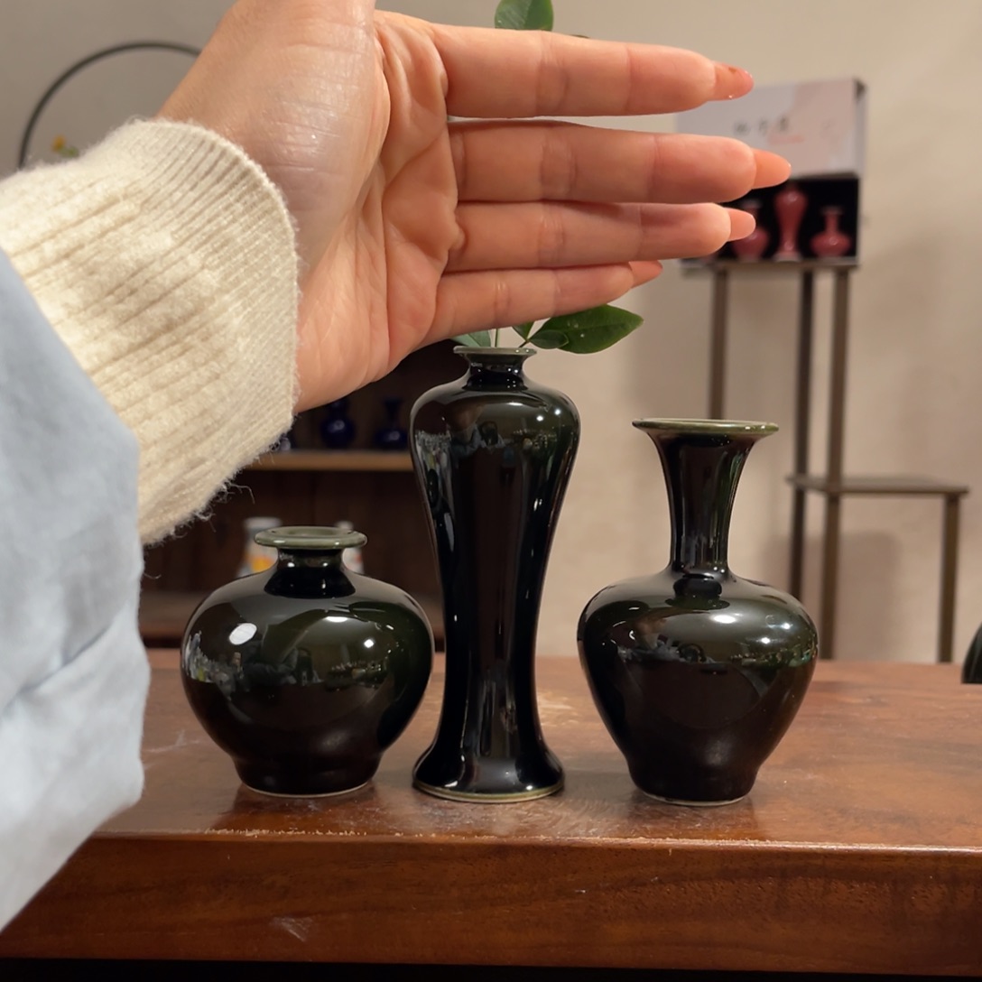 景德镇陶瓷小花瓶