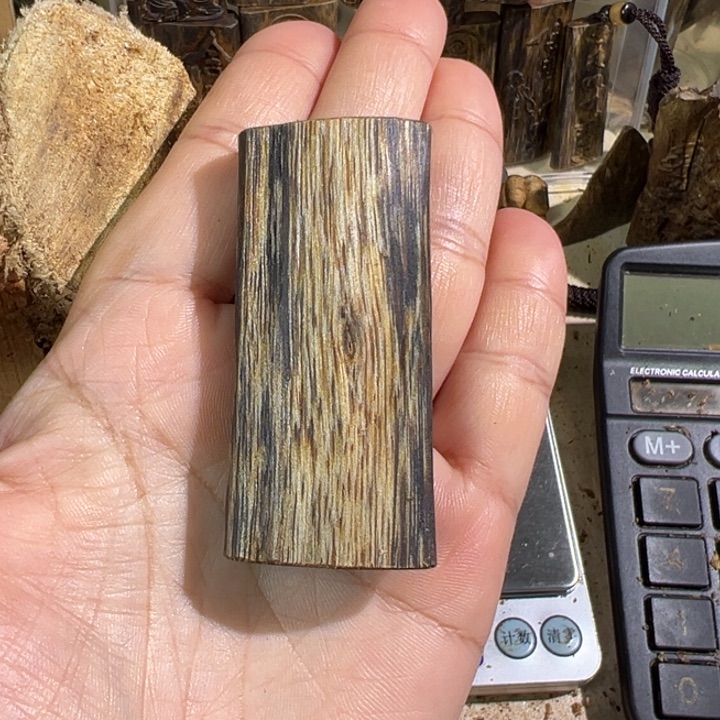 沉香吊坠白棋楠沉香吊坠10.9克