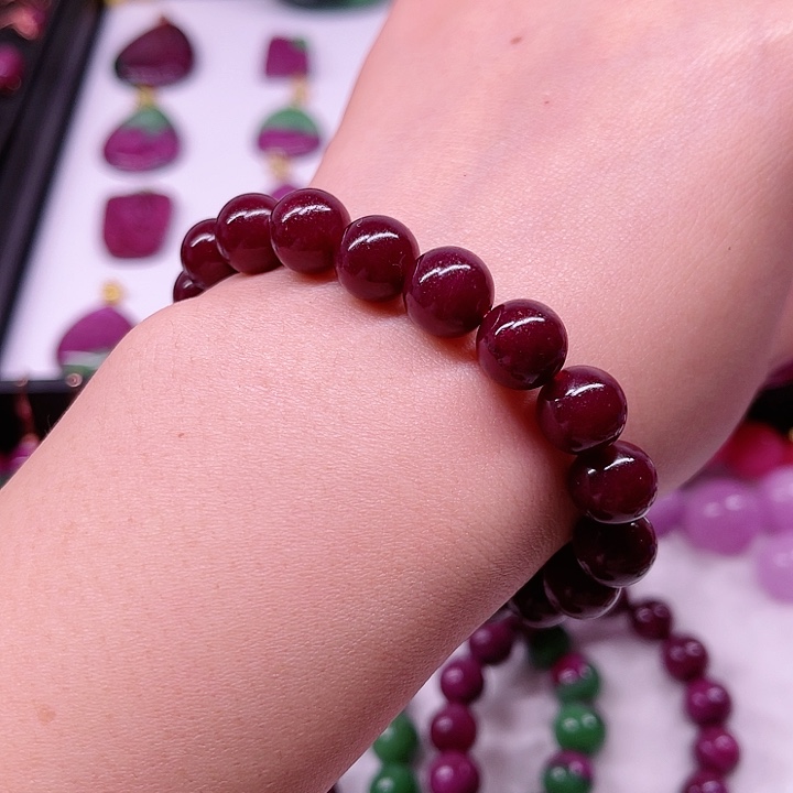 红宝石手串未镶嵌