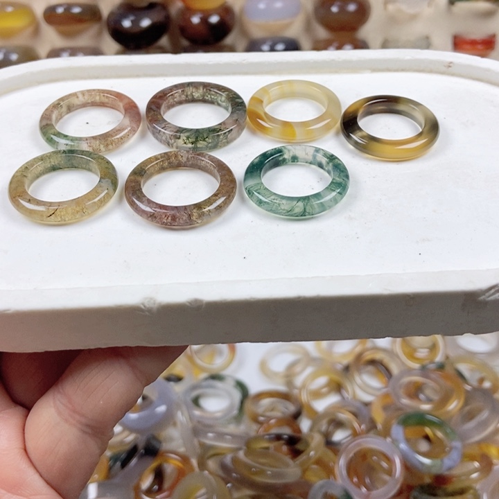 未镶嵌戒指玛瑙/玉髓?*子不退不换