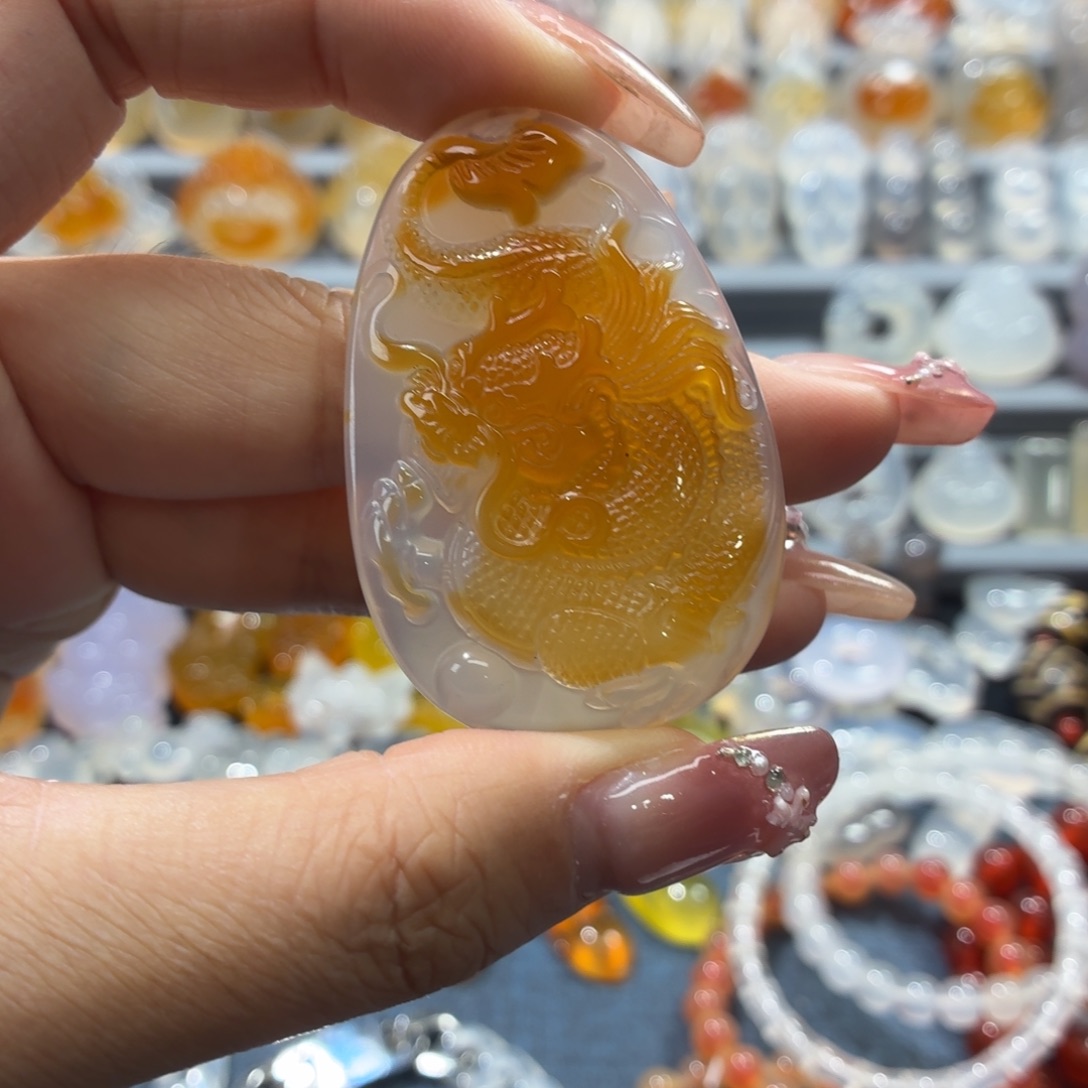 玛瑙/玉髓未镶嵌吊坠(不含链)