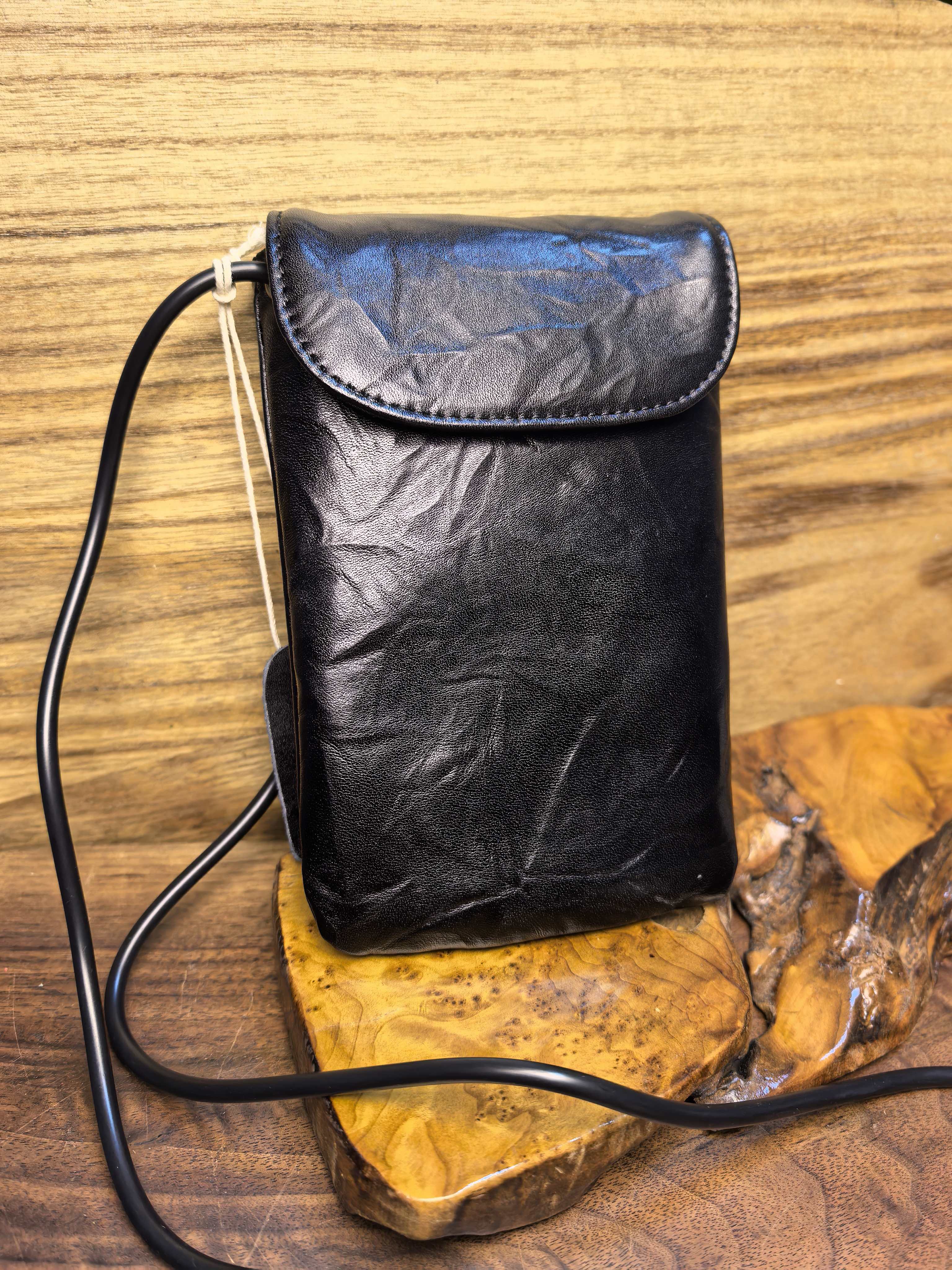 植鞣头层牛皮休闲百搭复古简约手机包小包包小挎包真皮时尚手机包