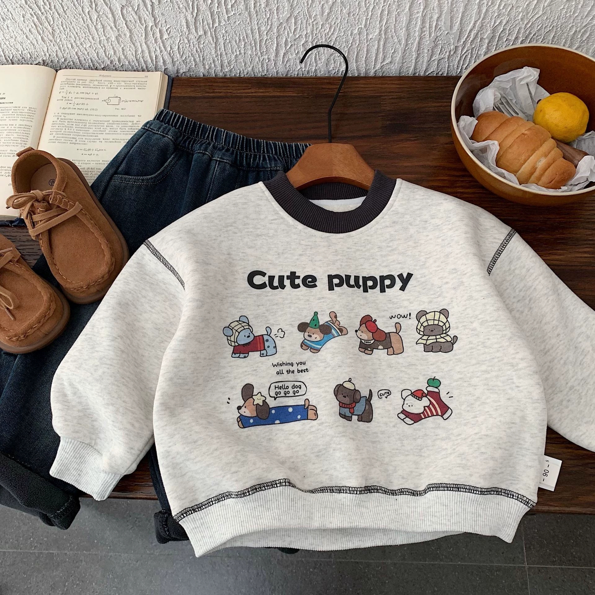 儿童加绒卫衣2025新款男童冬装韩版一体绒卡通上衣小童羊羔绒上衣