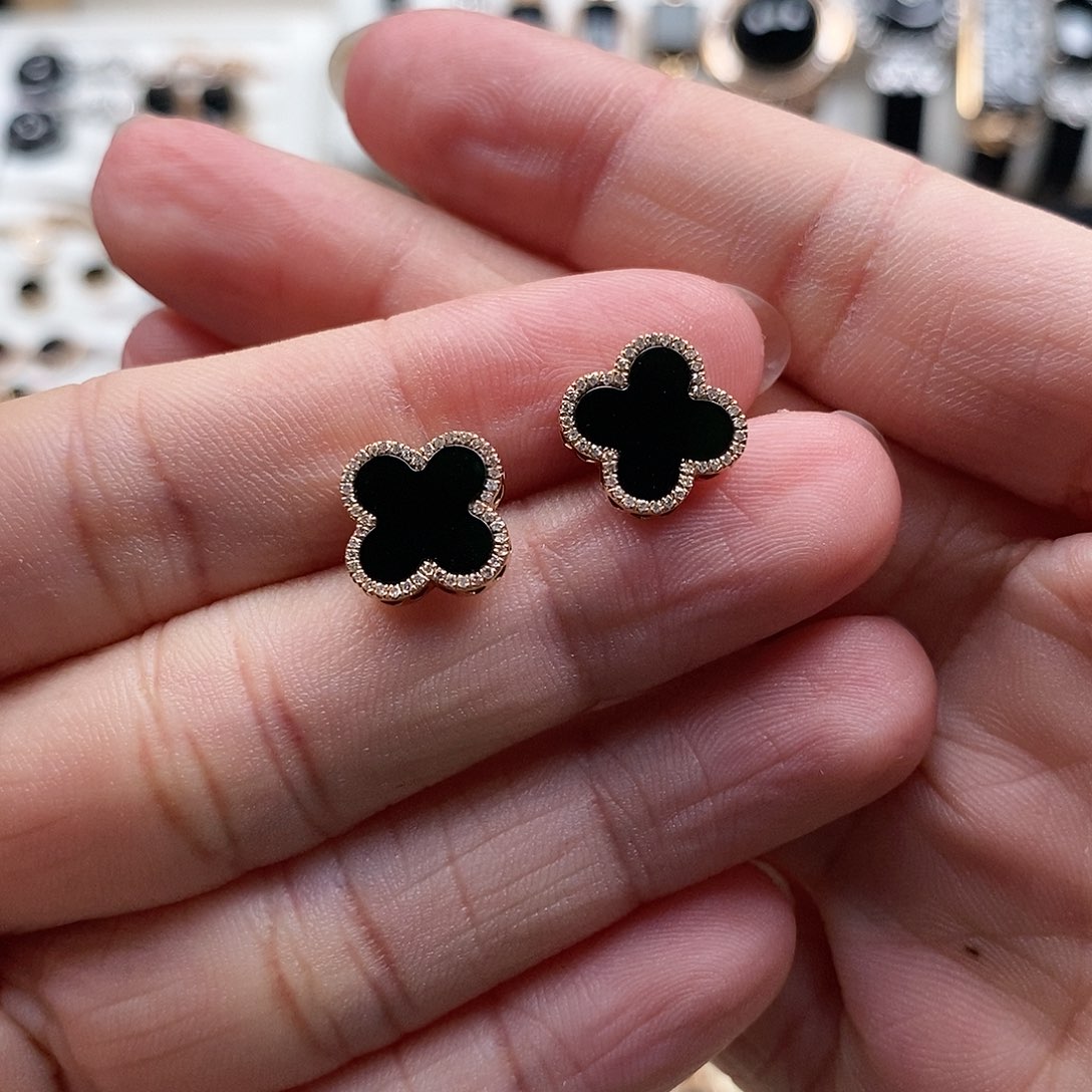 翡翠耳饰18K金镶嵌墨翠耳钉