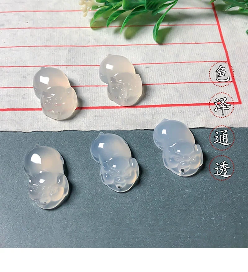 天然玉髓玛瑙小猪仔吊坠可爱儿童小猪玉髓项链生肖猪男女款礼物