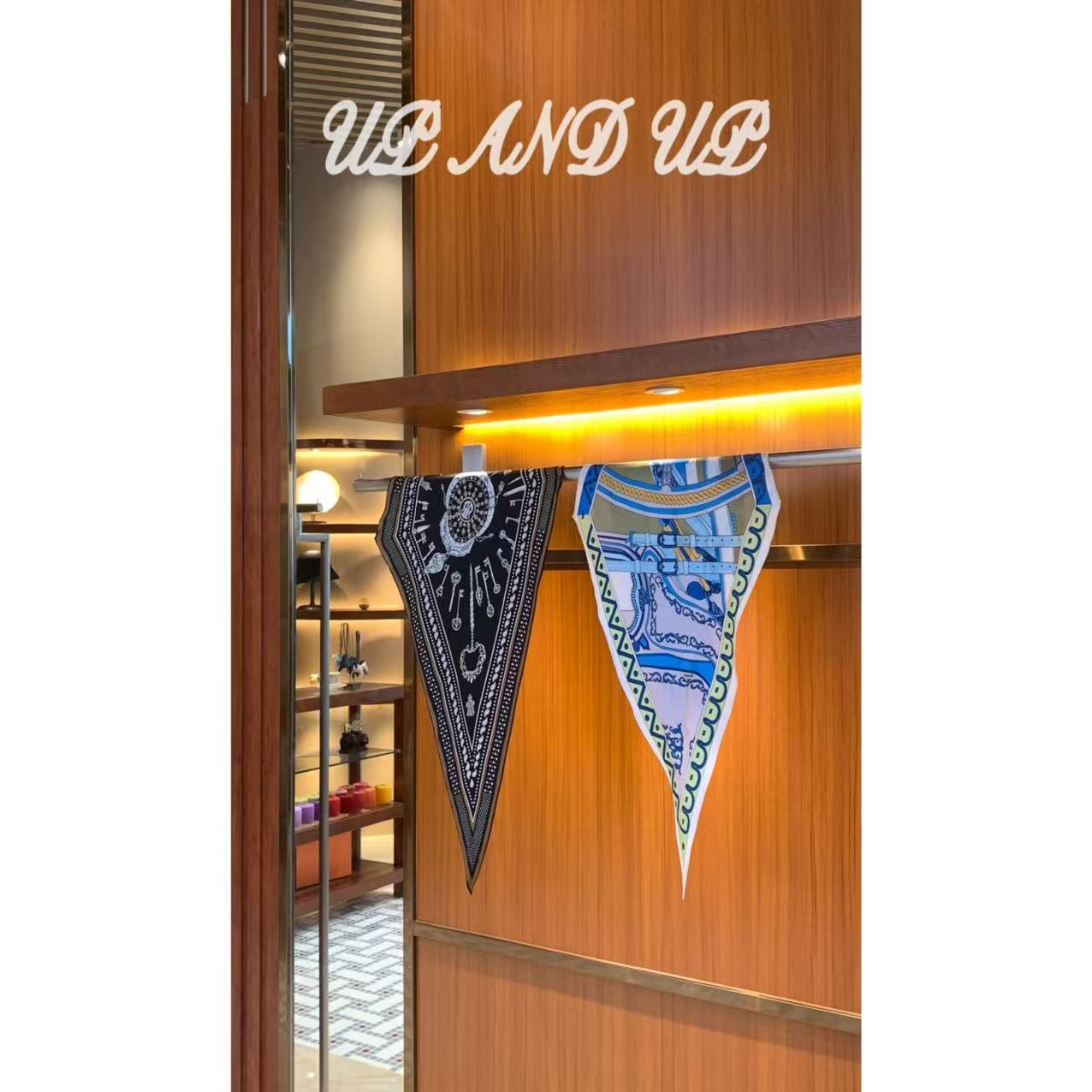 优雅百搭 大方高级日常轻奢舒适时尚小丝巾