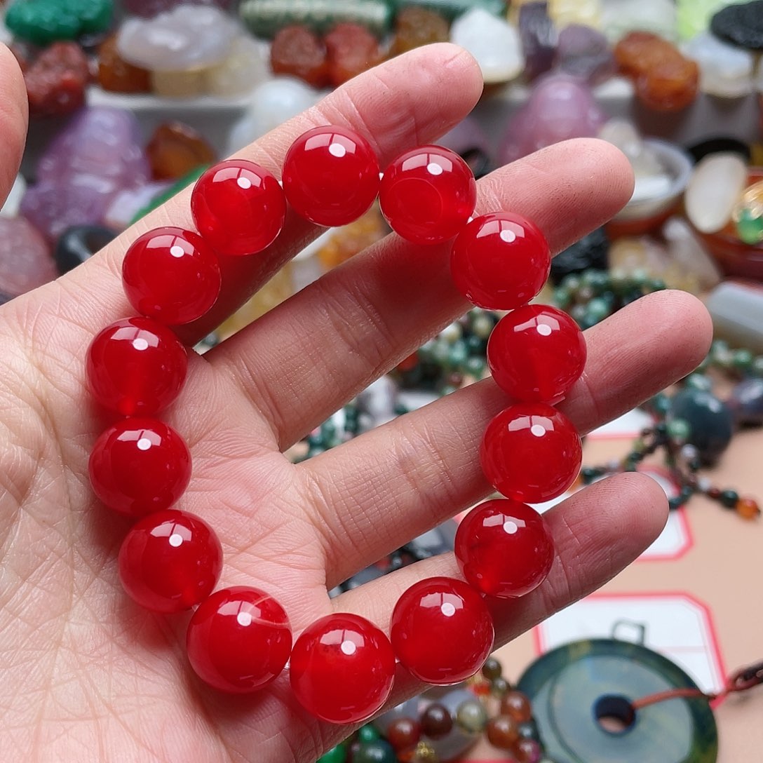 玛瑙/玉髓颈饰合金牛*?