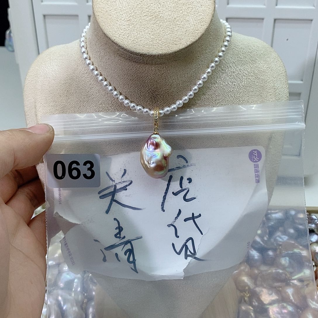 淡水珍珠颈饰合金