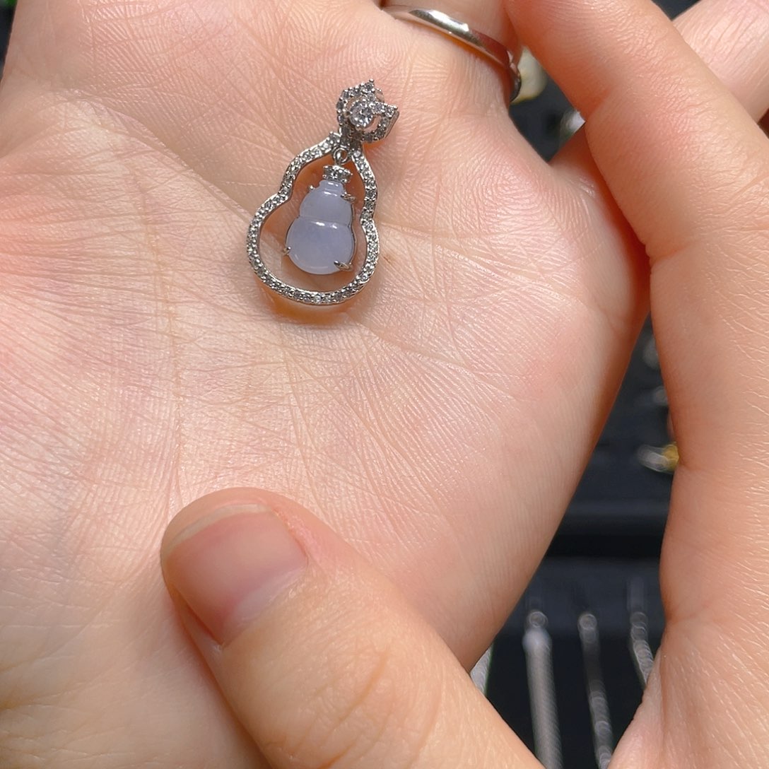 翡翠戒指银S925镶嵌吊坠