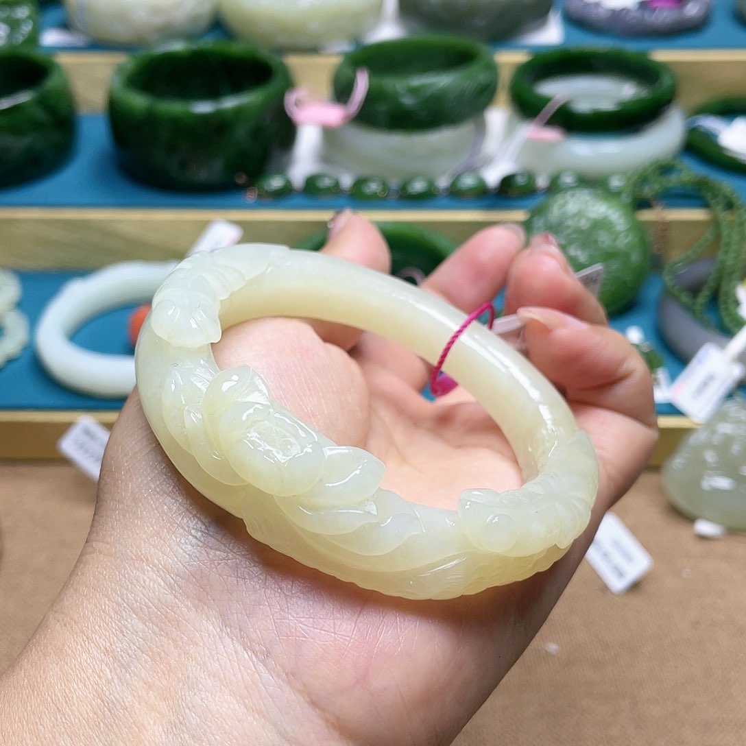 【闪购商品】和田玉手镯58圈口111未镶嵌