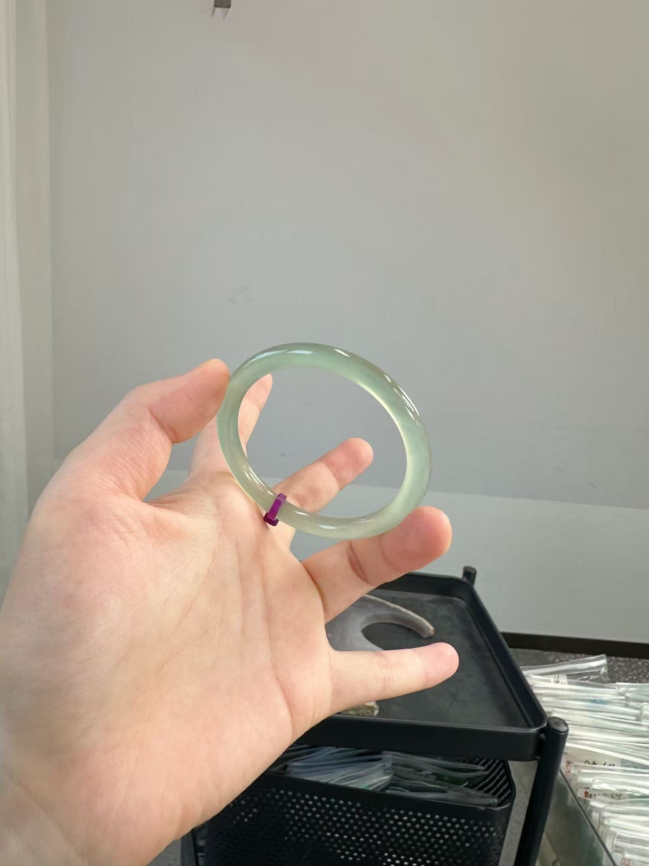 一档美人条油青卡6MM玉髓手镯多样性发一 [包容天然结构介意勿拍]