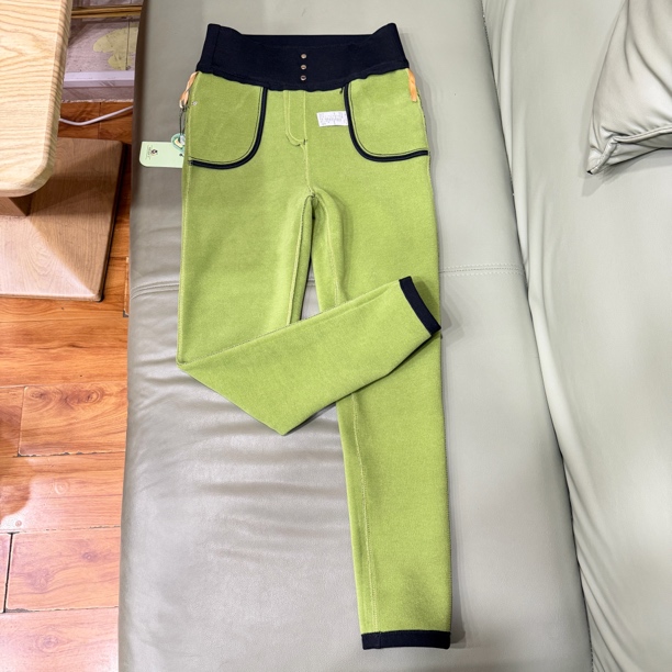 冬季新款加绒加厚打底裤高腰高弹显瘦百搭款显瘦