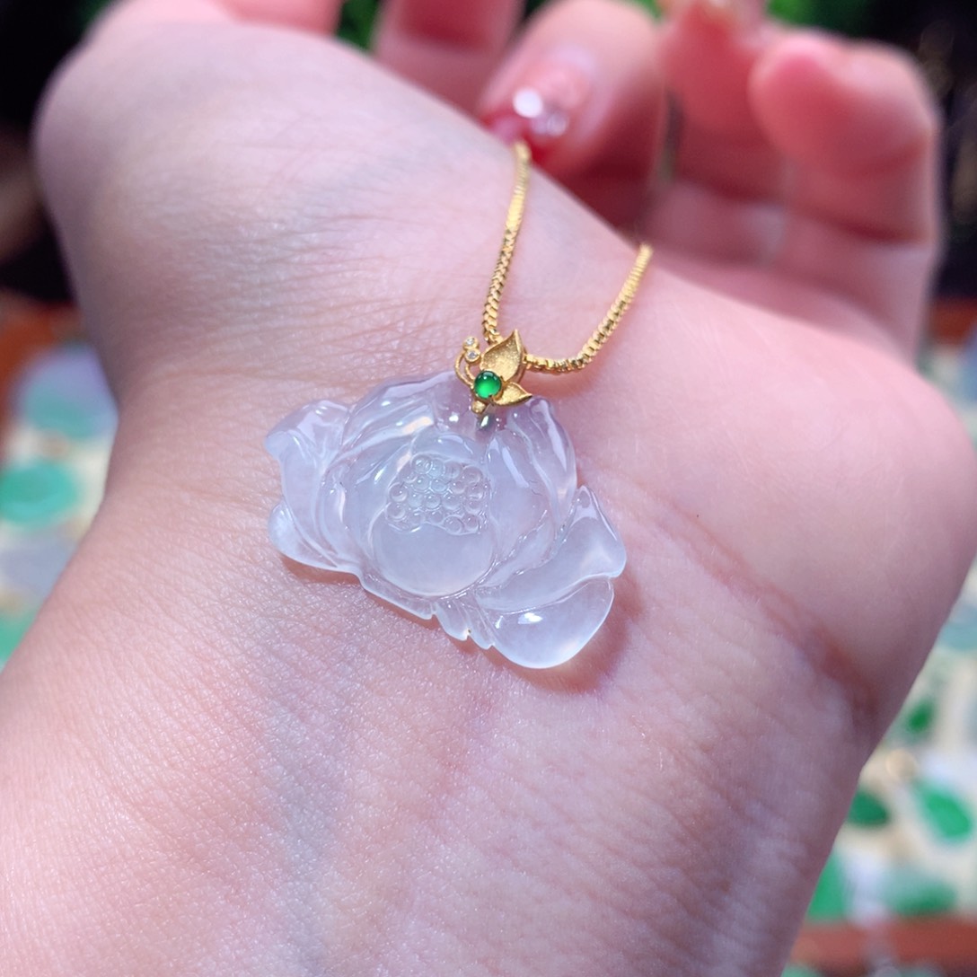 翡翠吊坠(不含链)18K金镶嵌