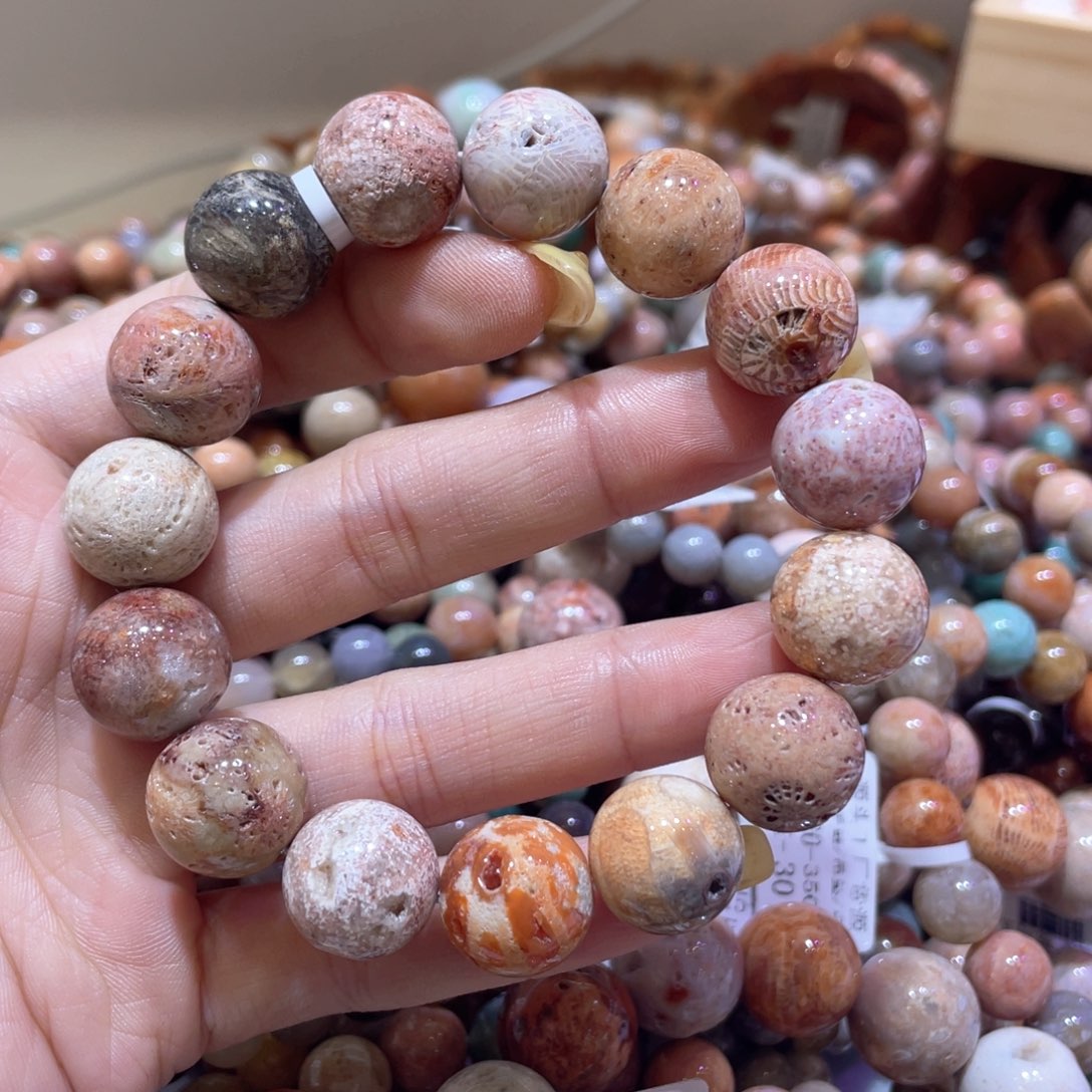 未镶嵌手链硅化珊瑚（珊瑚玉）040