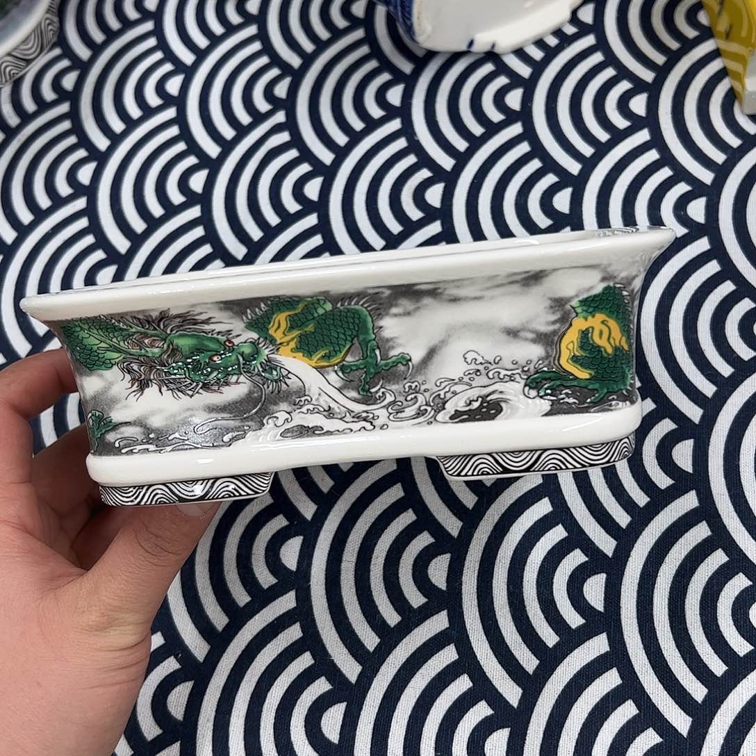 紫砂花盆762号瑕疵18/14/5.5cm缩釉