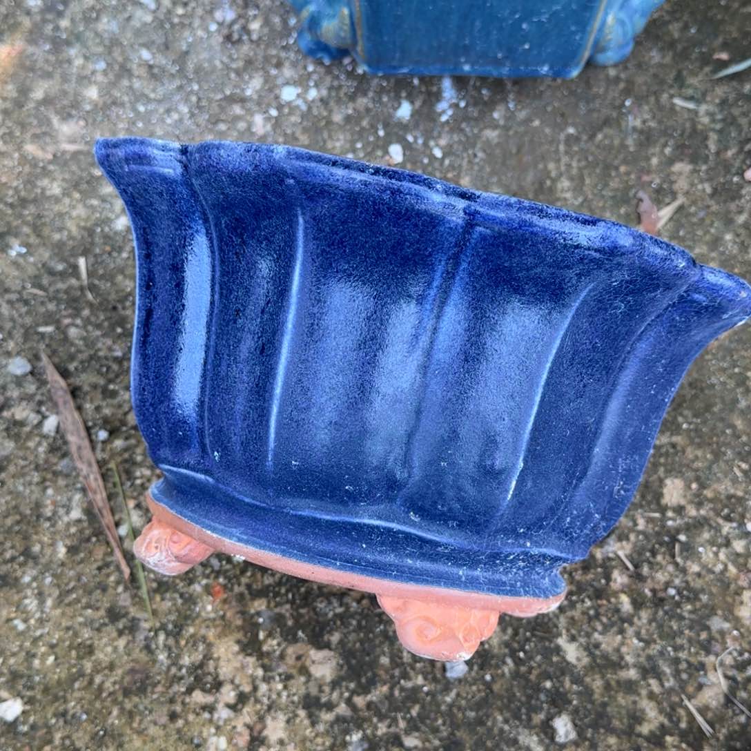 紫砂花盆广**垠瑕疵品      