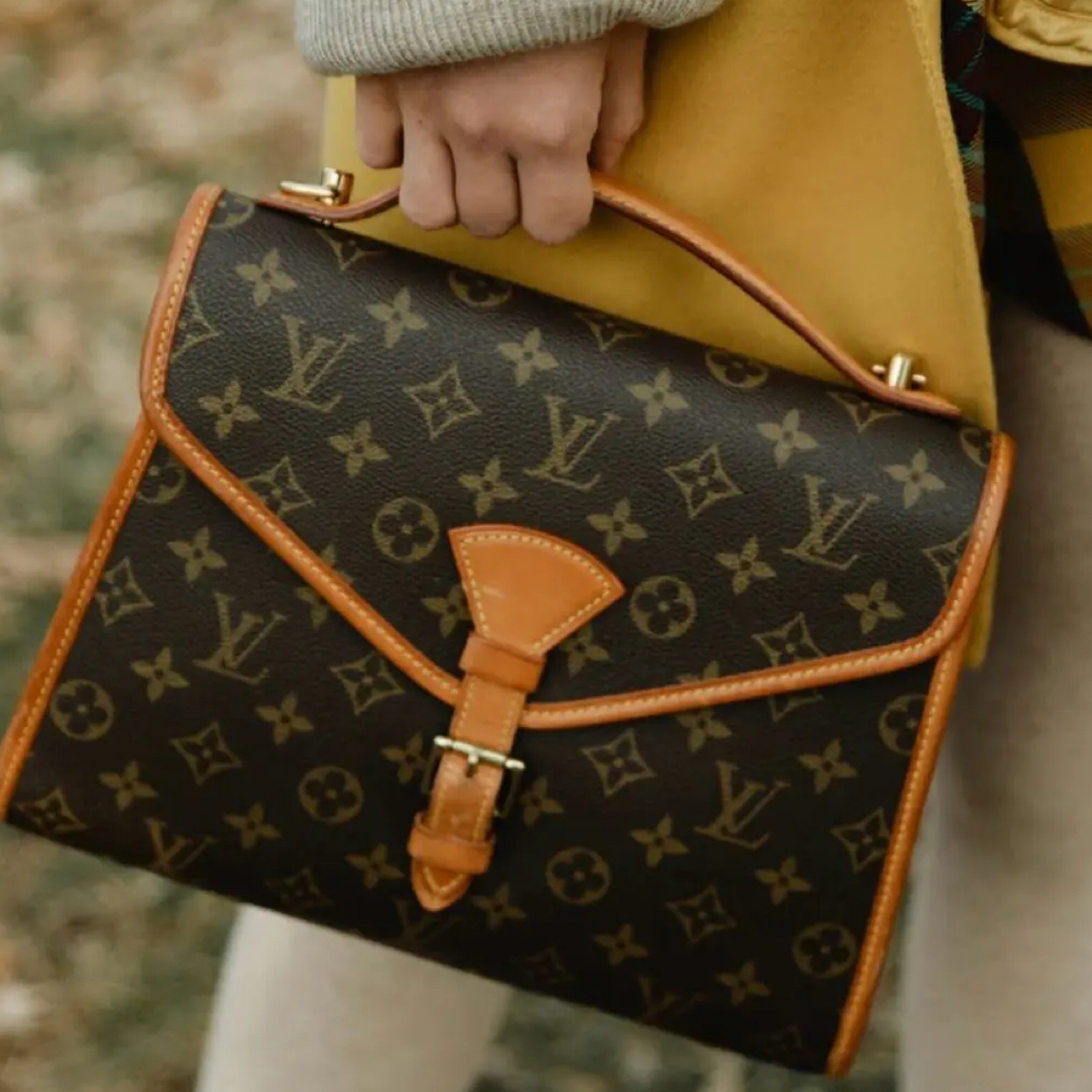 95新 LouisVuitton/路易威登 大吉中古/Lv老花ivy邮差斜挎包