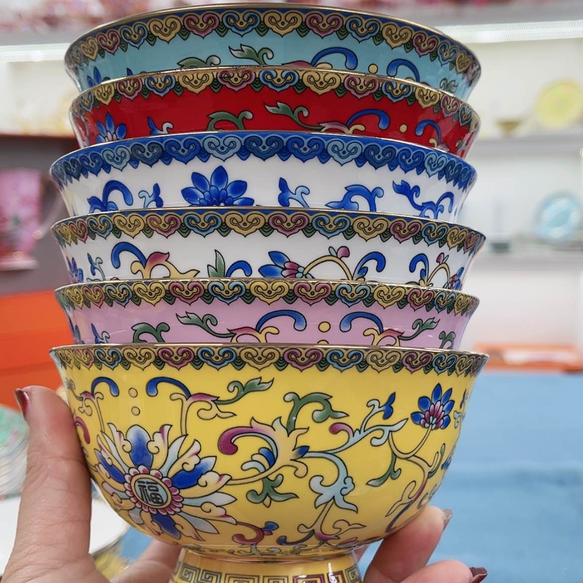 【闪购商品】骨瓷5寸6个…………………………