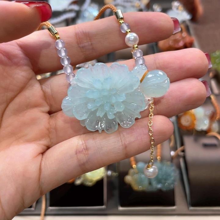 蛇纹石玉未镶嵌吊坠(赠链)