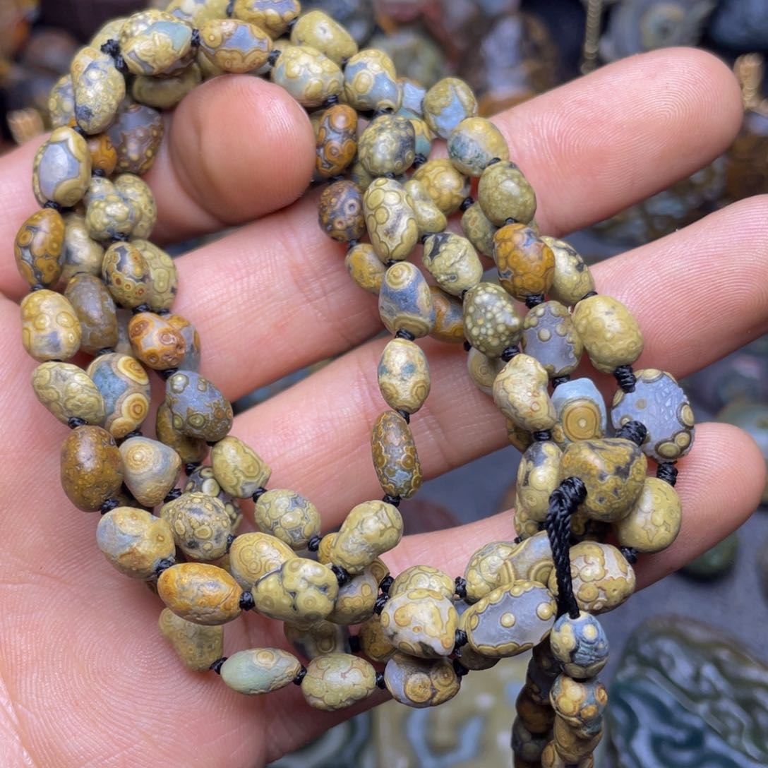 大*代石头石头石头石头