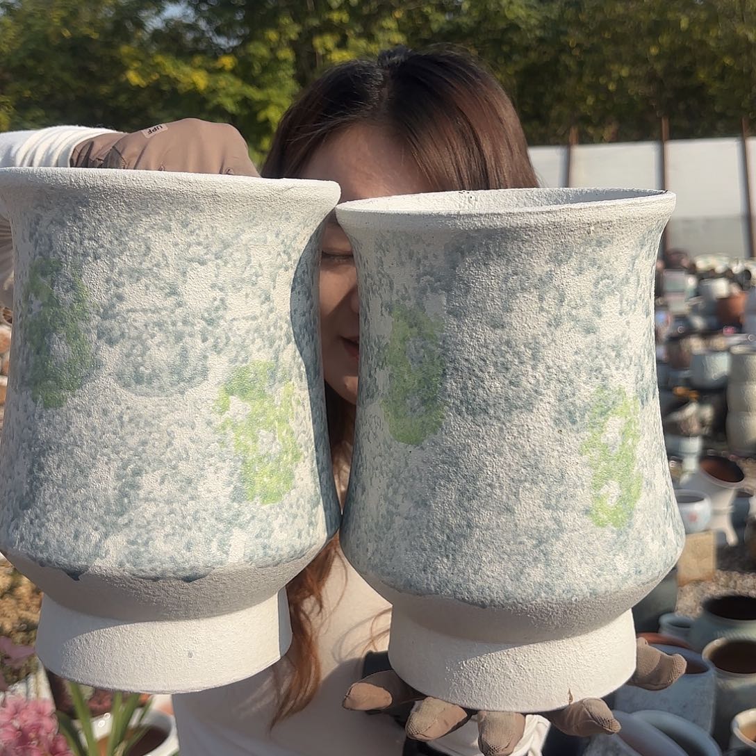 口径16高度24两个小蛮腰蛮腰