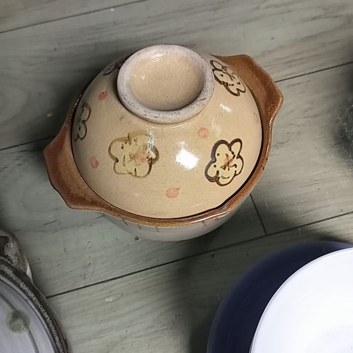 盘瓷片陶瓷杯盘壶碗都有