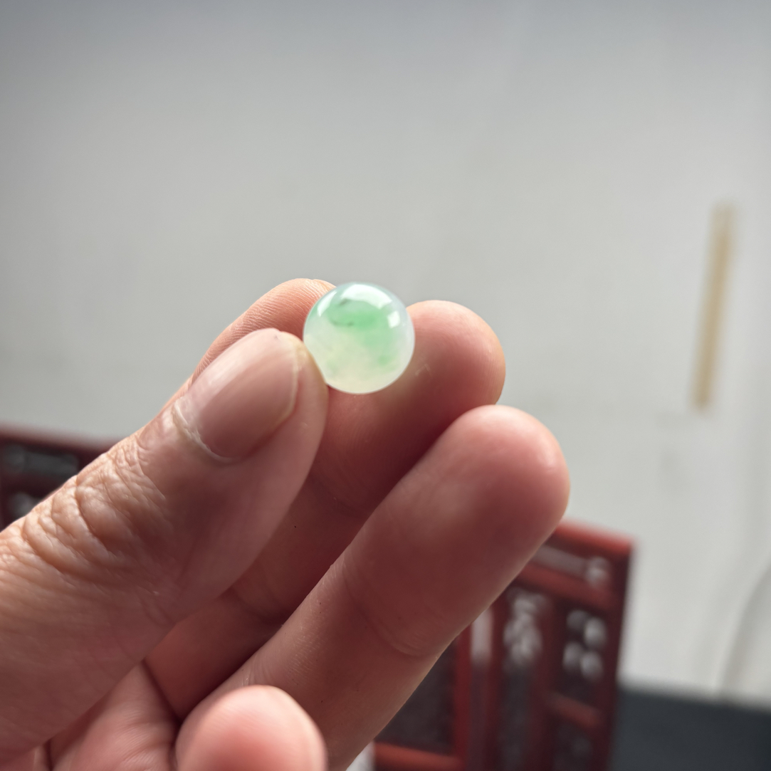 缅甸天然翡翠a货 冰飘阳绿卡13